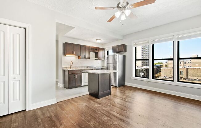 1 bed, 1 bath, 520 sqft, $1,850, Unit 507