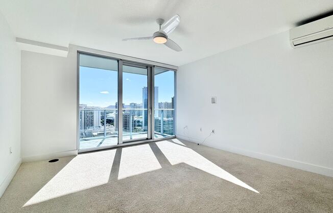 PET FRIENDLY! BEAUTIFUL 2 BEDROOM UNIT ON 29TH FLOOR