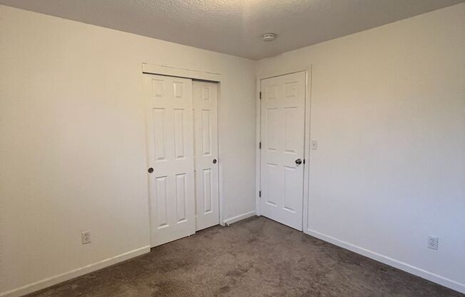 3 beds, 2 baths, $2,395