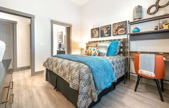 Bedroom With Desk at The Bridge at McKinney, Texas