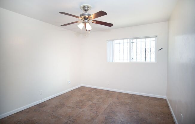 2 beds, 1 bath, $2,795