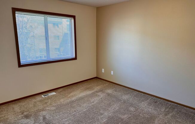 2 beds, 2 baths, 1,050 sqft, $1,310, Unit 239