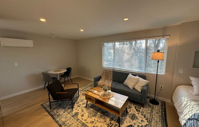 McKinnley Apartments - Luxury Studios!