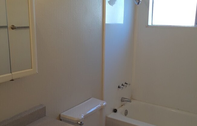 3022 N 37 ST