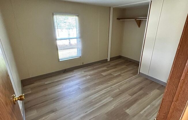 2 beds, 2 baths, 980 sqft, $995