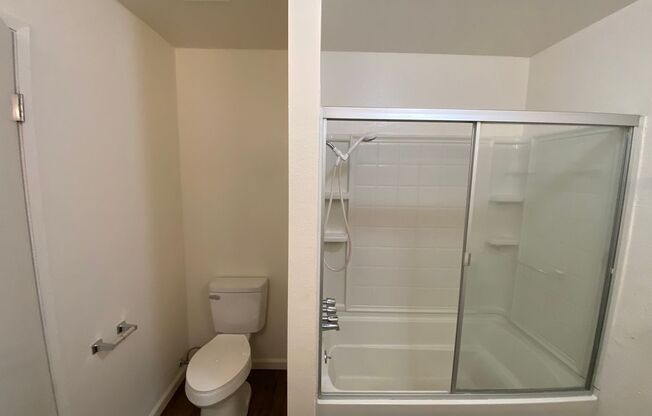 2 beds, 1 bath, $1,450