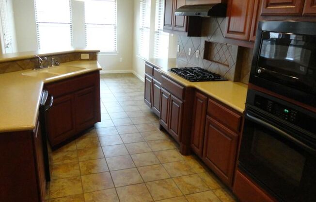 Single story 4 bedroom in Belterra