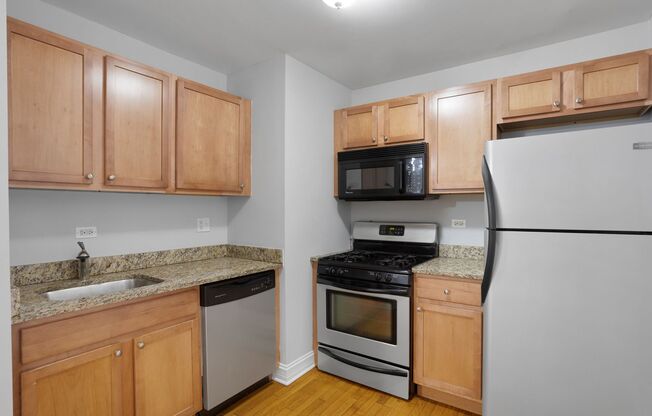 2 beds, 2 baths, 664 sqft, $2,275, Unit 308