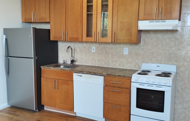 1 bed, 1 bath, $2,650
