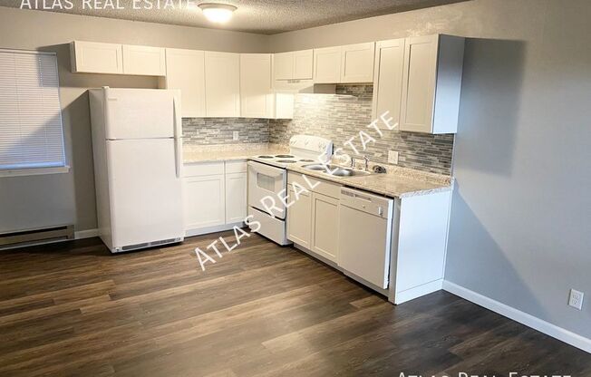 1 bed, 1 bath, 660 sqft, $975