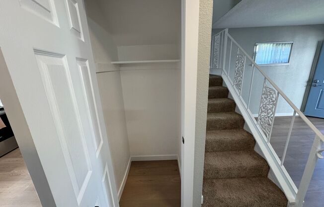 2 beds, 1.5 baths, 1,074 sqft, $3,340, Unit 810S4