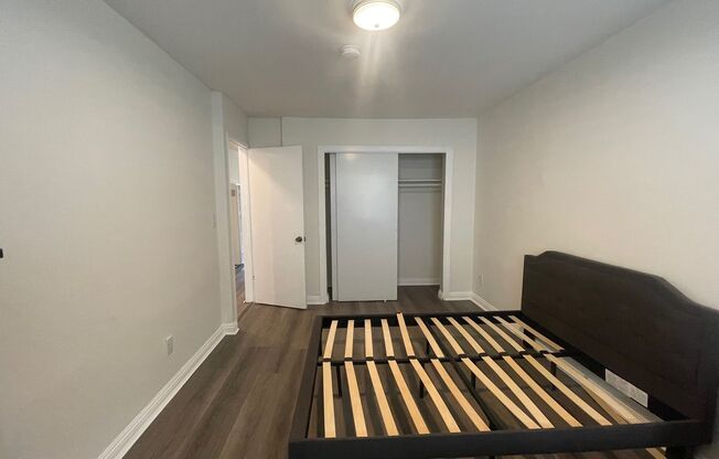 2 beds, 1 bath, $2,610, Unit 2