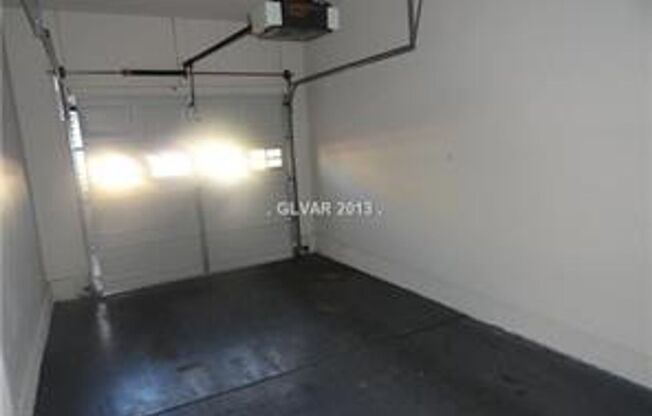 Gorgeous 2 Bdrm 2 bath Summerlin condo