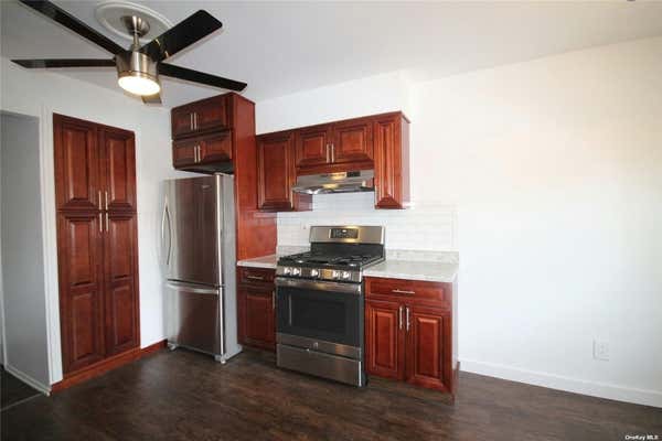 3 beds, 2 baths, 1,200 sqft, $3,100, Unit 2