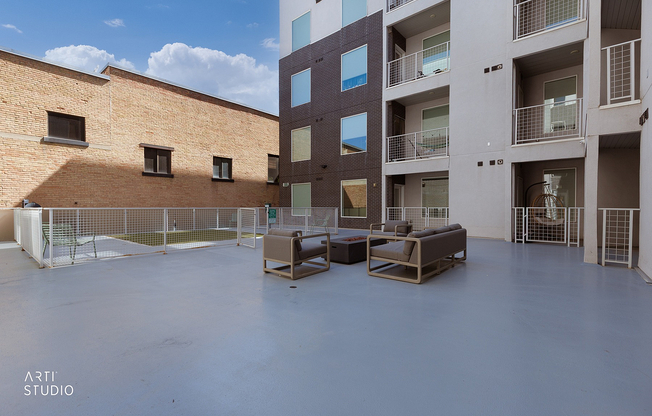 Community Lounge-Rooftop