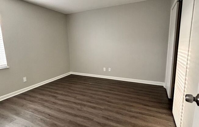 2 beds, 2 baths, 1,040 sqft, $850