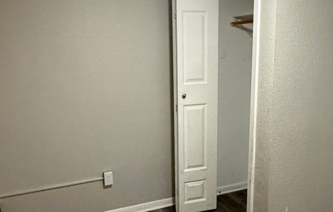 Fully Renovated Handicap Accessible Multi-Family Residence in the Kingsfield Neighborhood