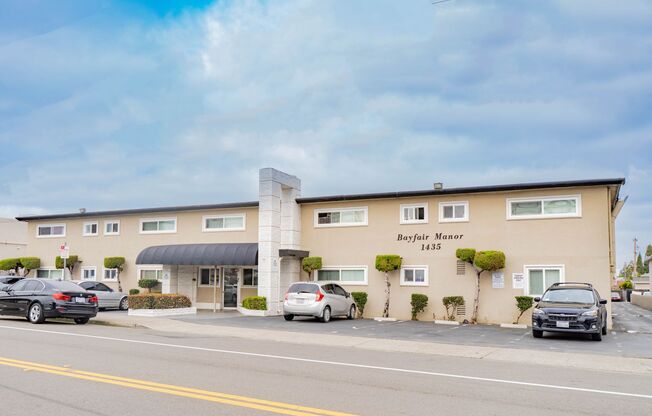 1435 Bayfair Manor Apartments