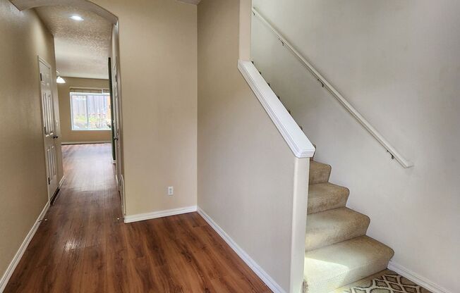Adorable newer construction 3 Bed/2.5 Bath home in the Arbor Vineyards Community of Beaverton