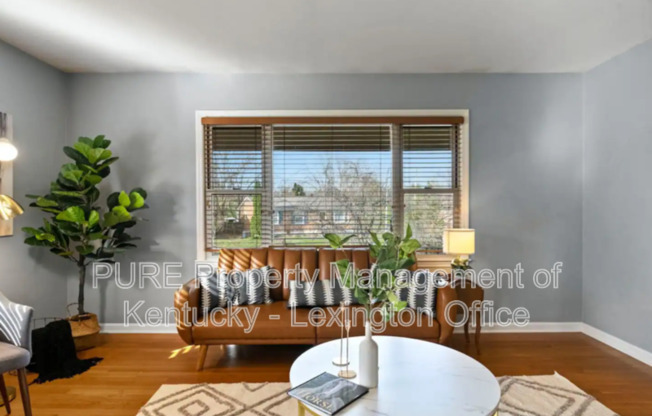 2104 TAMARACK DR