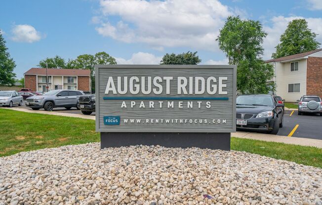 1 bed, 1 bath, 600 sqft, $949, Unit 2010 - H