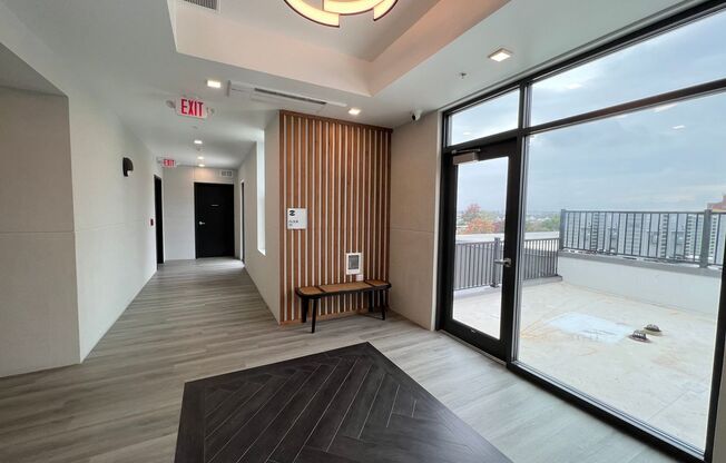 2 beds, 1 bath, 795 sqft, $1,900, Unit 608