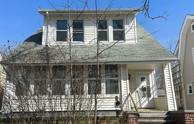 3bd Single Garfield Section 8