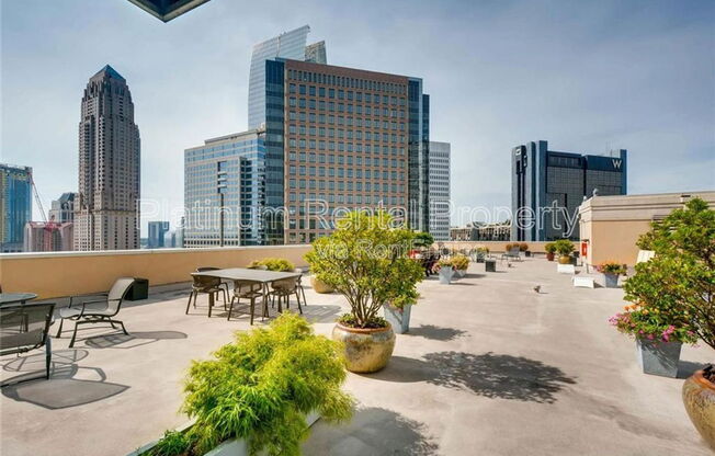 2 beds, 2 baths, 1,131 sqft, $2,200, Unit 617