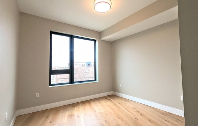 2 beds, 1 bath, 887 sqft, $3,500, Unit 508