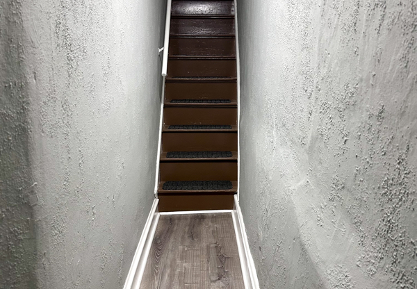 915 N 66 ST