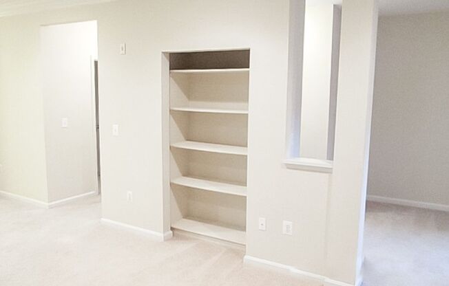 Beautiful 2 Bedroom 2 Bathroom Condo In Much Sought After Exchange At Van Dorn