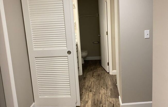 2 beds, 2 baths, 1,200 sqft, $2,200, Unit 1581