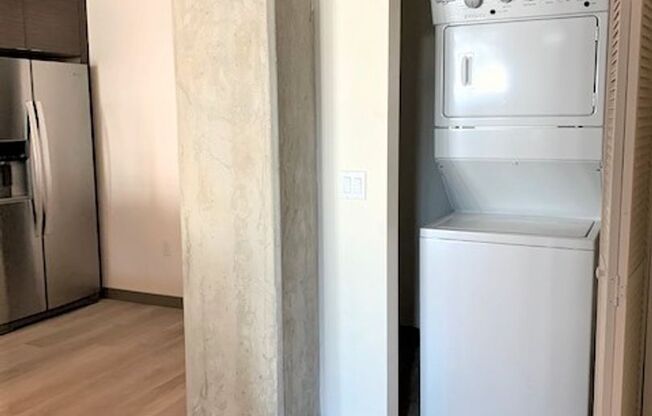 1 bed, 1 bath, 640 sqft, $2,895, Unit 212