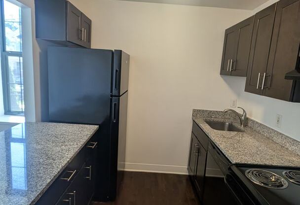 1 bed, 1 bath, 689 sqft, $1,500, Unit 106