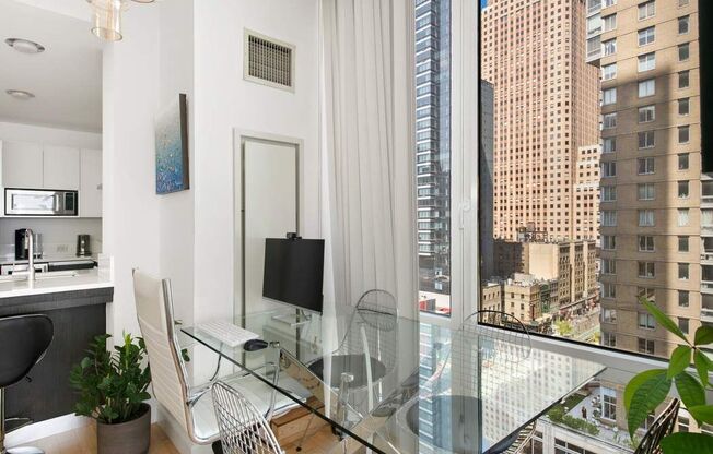 1 bed, 1.5 baths, 890 sqft, $6,000, Unit 1106