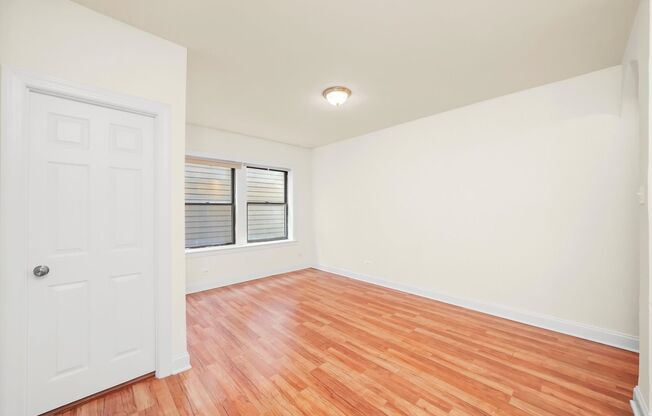 Studio, 1 bath, 402 sqft, $1,295, Unit 205