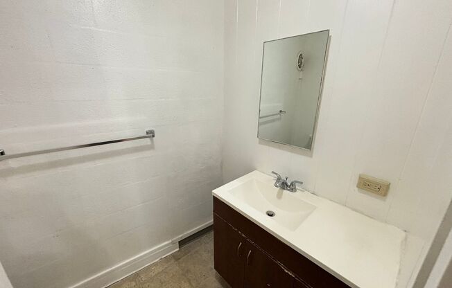 427 Liliha Court Ln.