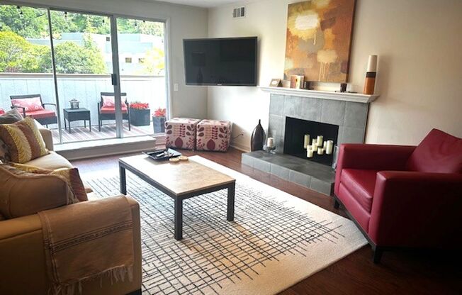 Fully Furnished Greenbrae Condo on Corte Madera Creek
