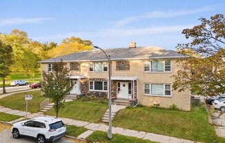 1154 E SINGER CIR