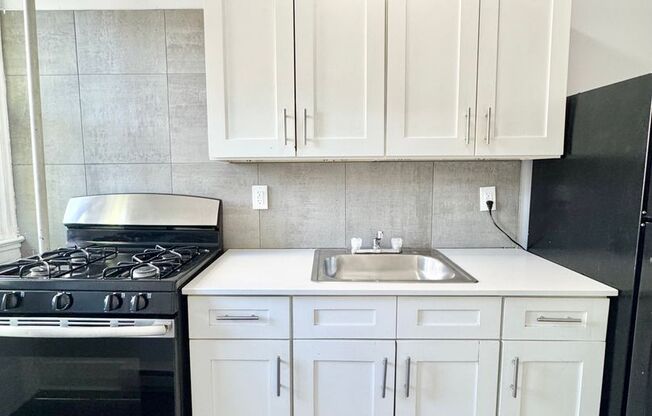 1 bed, 1 bath, 500 sqft, $925, Unit K-31