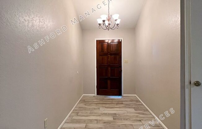 3 BEDROOM 2 BATH IN HEART OF CHANDLER WITH LARGE BACKYARD