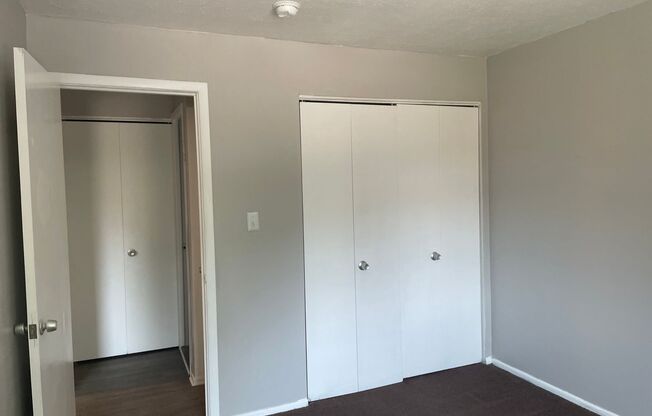 1 bed, 1 bath, 450 sqft, $795, Unit V302