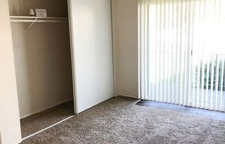 1 bed, 1 bath, 666 sqft, $1,175, Unit 09