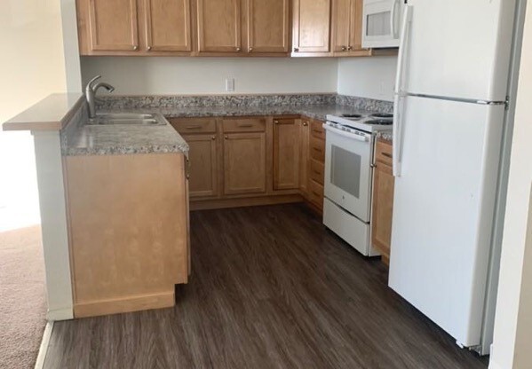 1 bed, 1 bath, 600 sqft, $1,575, Unit 1025-203