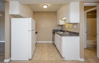 1 bed, 1 bath, 638 sqft, $822, Unit I