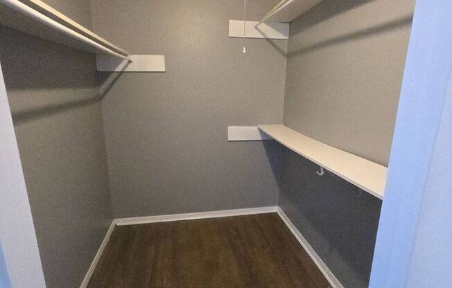 1 bed, 1 bath, 670 sqft, $925, Unit 204