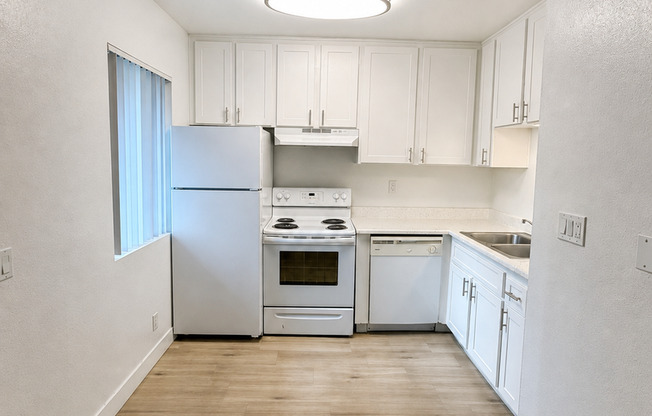 1 bed, 1 bath, 436 sqft, $1,795, Unit 24