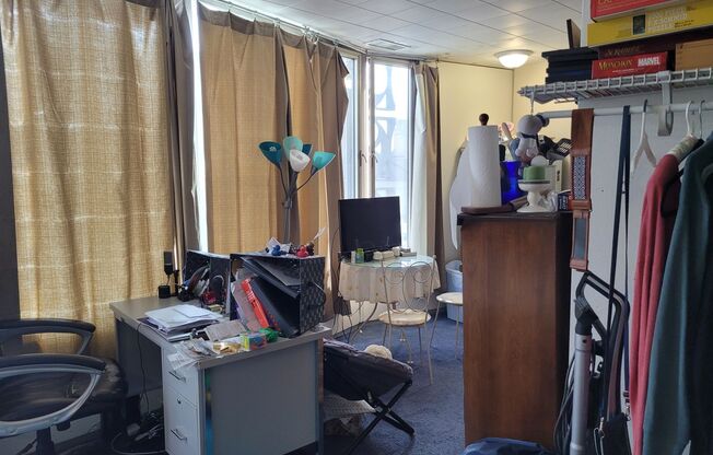 1233 Marshall / 1222-36 Cass