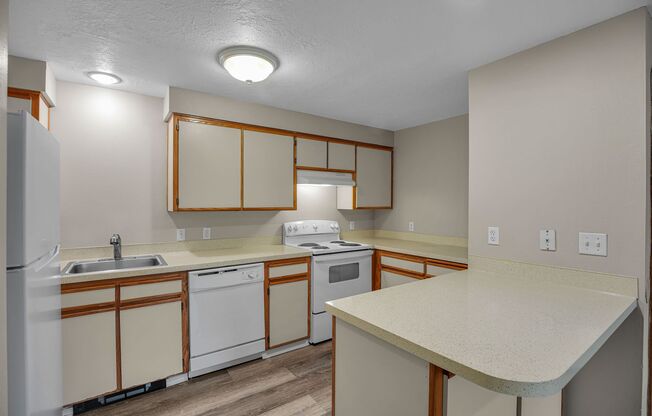 2 beds, 1 bath, 850 sqft, $1,395, Unit 340-43