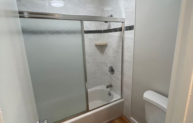 1 bed, 1 bath, 756 sqft, $1,895, Unit Unit 214